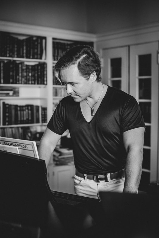 konstantin-soukhovetski-pianist-12